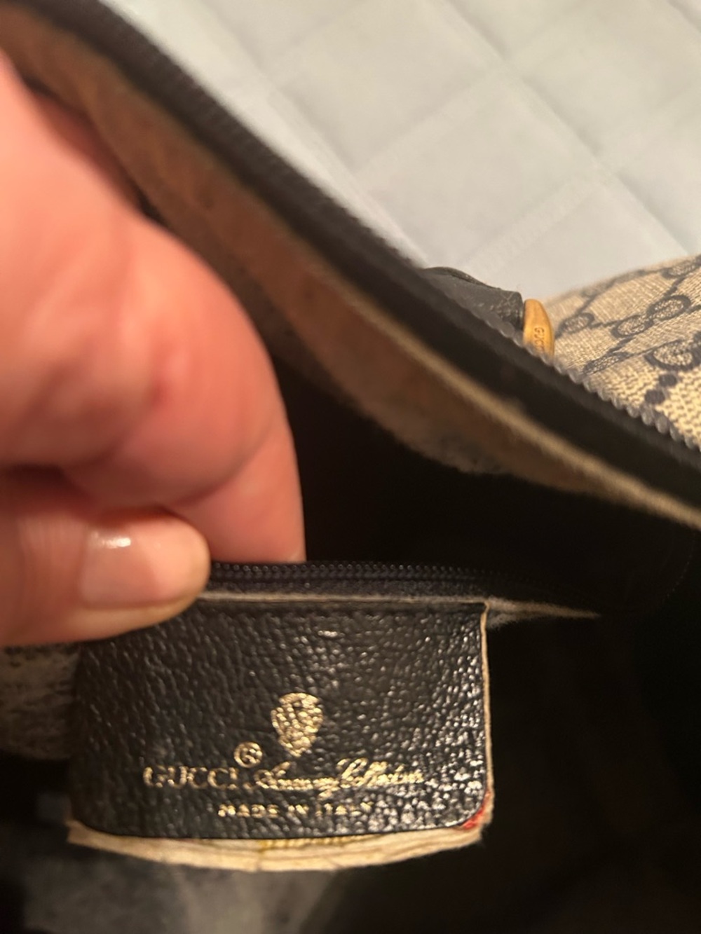 Gucci Navy Boston Handbag Vintage 1980’s - Picture 8 of 10